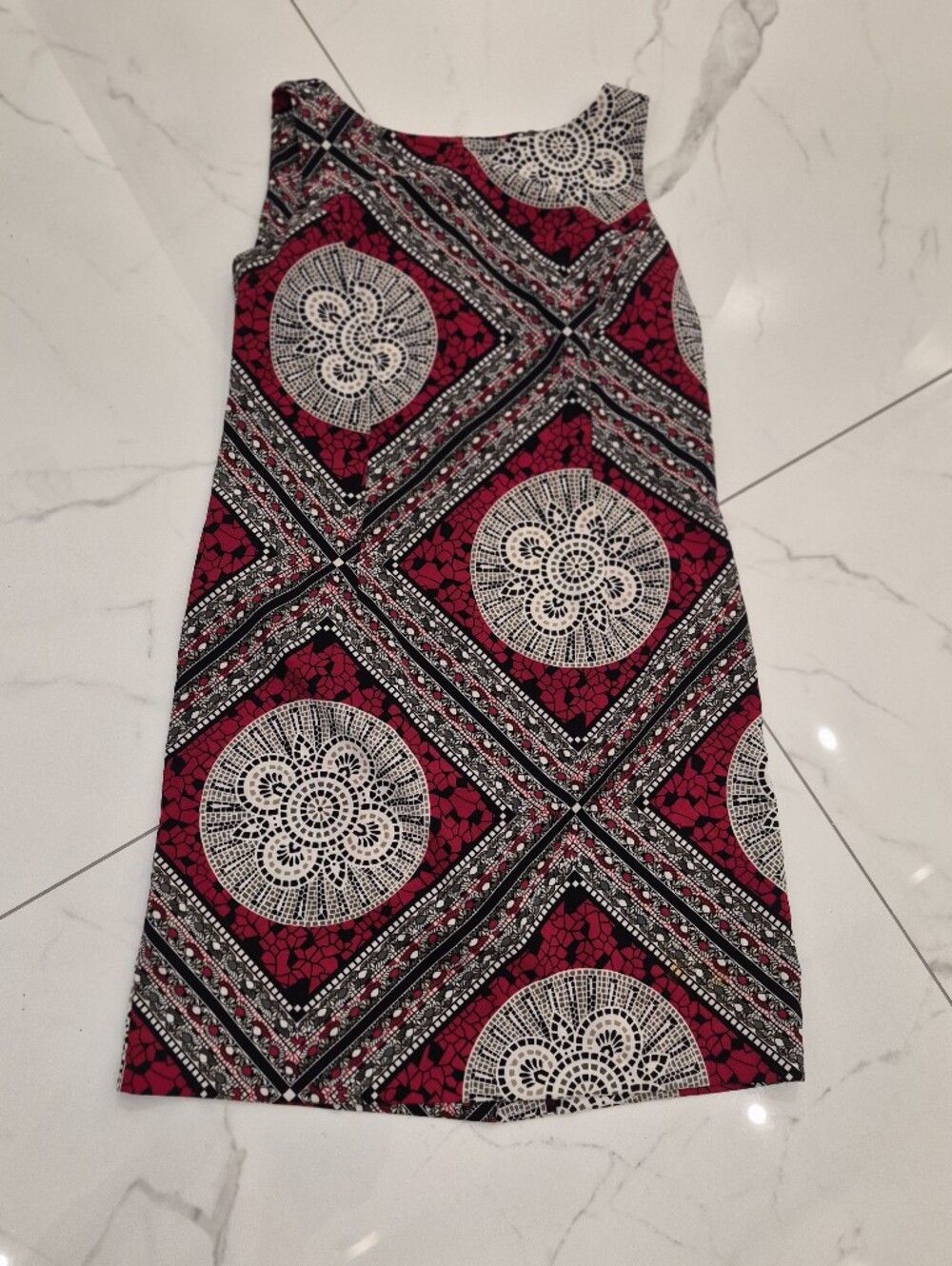 Vintage Karin stevens Red and Black Maxi Dress with Ivory Medallion Print